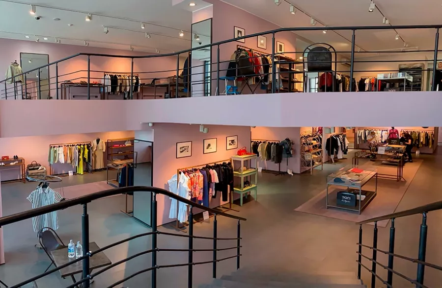 Магазин одежды  ТОП boutiques в Минске: Модно, Бутик, Магазин, Обувь, Подарки, Одежда , Мода,