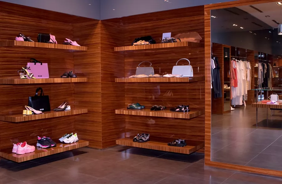 Магазин одежды  ТОП boutiques в Минске: Модно, Бутик, Магазин, Обувь, Подарки, Одежда , Мода,