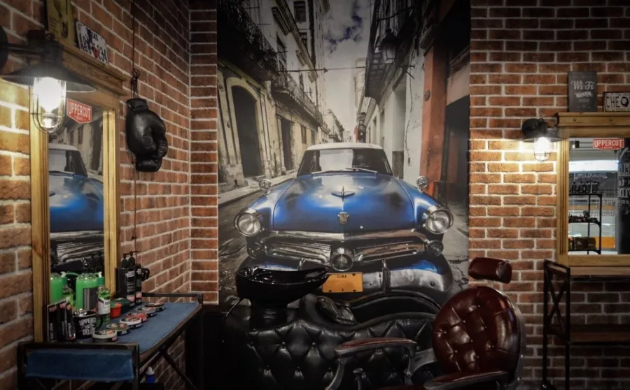 Барбершоп AMIGOS Barbershop в Санкт-Петербурге: Детская стрижка, Бритье, Стайлинг, Причёски,