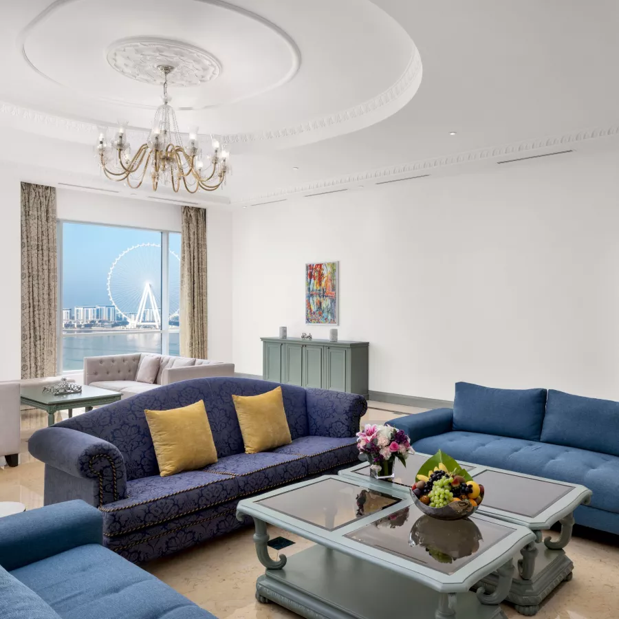 Отель Habtoor Grand Resort, Autograph Collection5* в Дубаи: Тренажерный зал , Аквапарк , Отель 5*, Частный пляж , Спа-салон , Бассейн, Конференц-зал,
