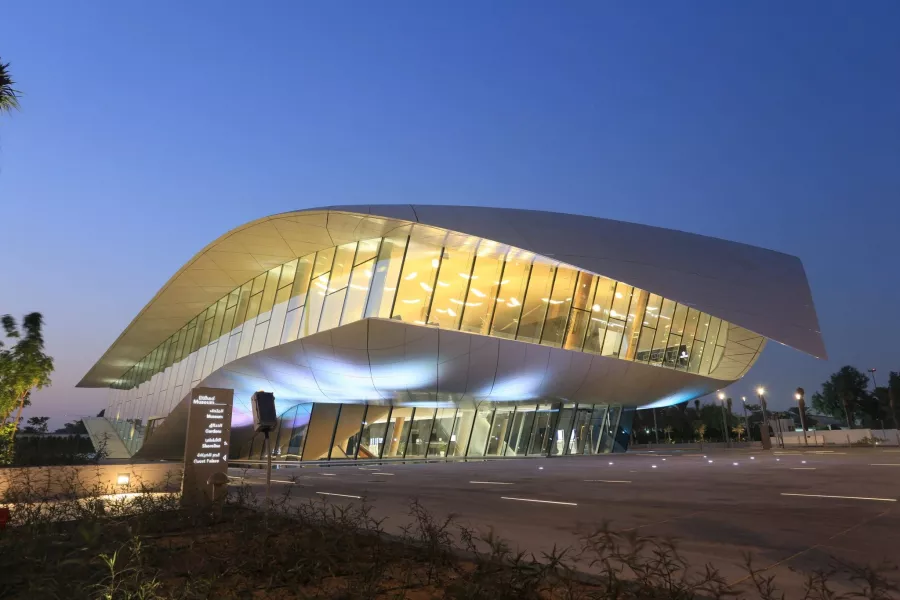 Музей Etihad Museum в Дубаи: Музей , Экскурсии , История личностей , Экспонаты , Экспозиция ,