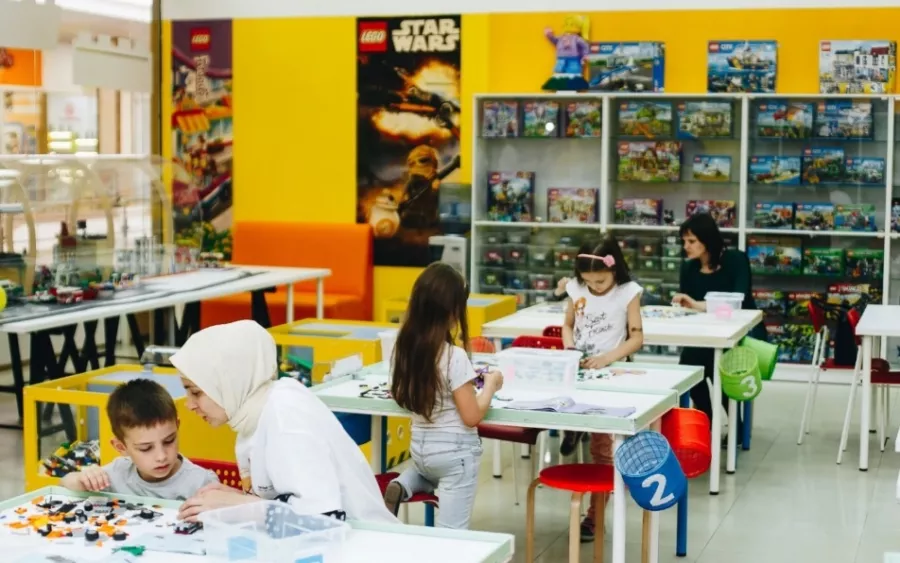 Развлекательный LEGO центр iQube на Дзержинского в Краснодаре: Дети, Развлечение, Веселье, LEGO, LEGO-центр, Чилим,