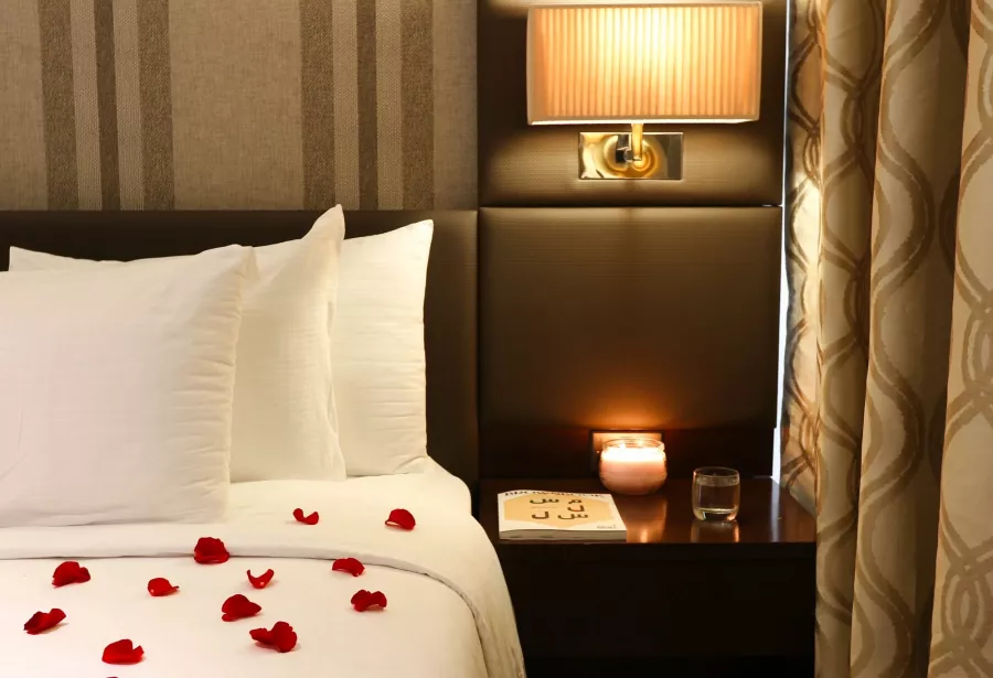 Отель Dubai Marine Beach Resort & SPA 5* в Дубаи: Частный пляж , Удобные номера , Бассейн, Бар , Отель,