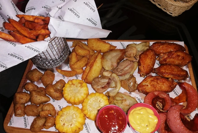 Кафе GARAGE food&coffee в Минске: Покушать, Кофе, Доставка, Суши, Пицца, Кафе, Еда навынос, Доставка еды, Ресторан, Фастфуд,