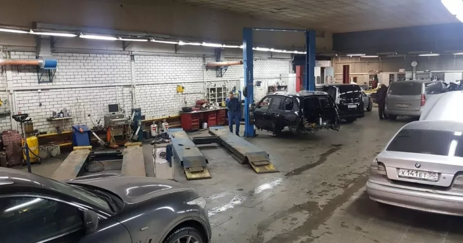 Сеть автотехцентров Стилберг-авто в Москве: Авторемонт, Автозапчасти и аксессуары, Шиномонтаж, Замена масла, Кузовной Ремонт,