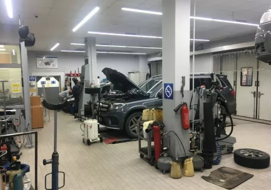 Автотехцентр "Мобил Сервис".