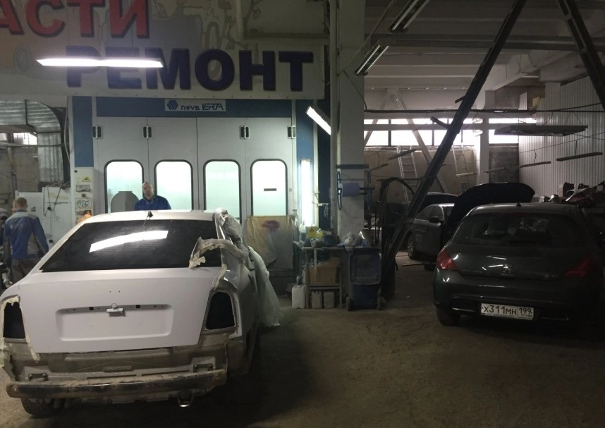 Автотехцентр Автоклиника в Москве: Авторемонт, Автозапчасти и аксессуары, Шиномонтаж, Кузовной Ремонт,