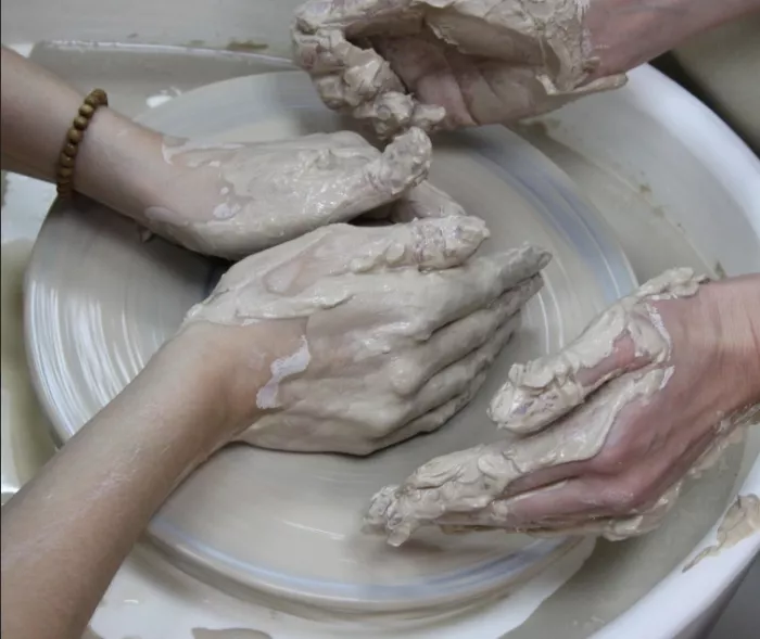 Гончарная студия "Красный круг"