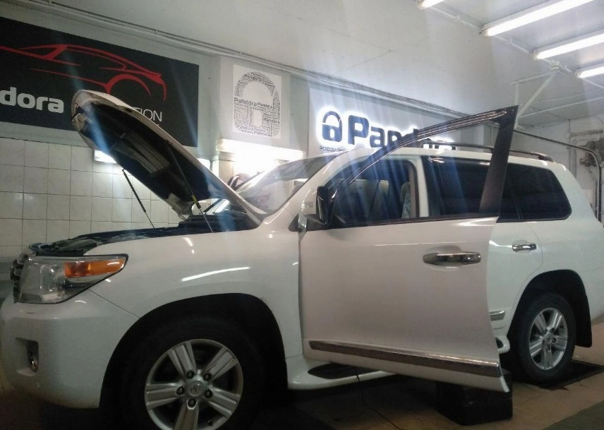 Фирменный центр Pandora-alarm в Москве: Автозапчасти, Аксессуары, Видеонаблюдение, Авто,