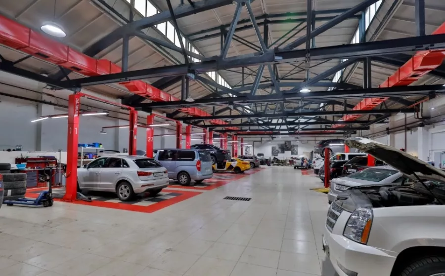 Автотехцентр RED MOTORS в Москве: