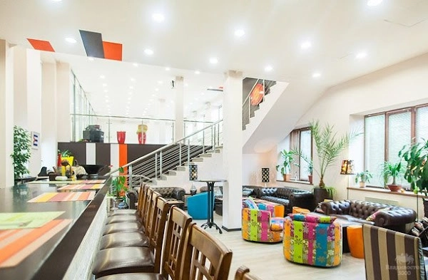 Танцевальный центр Этажи  во  Владивостоке