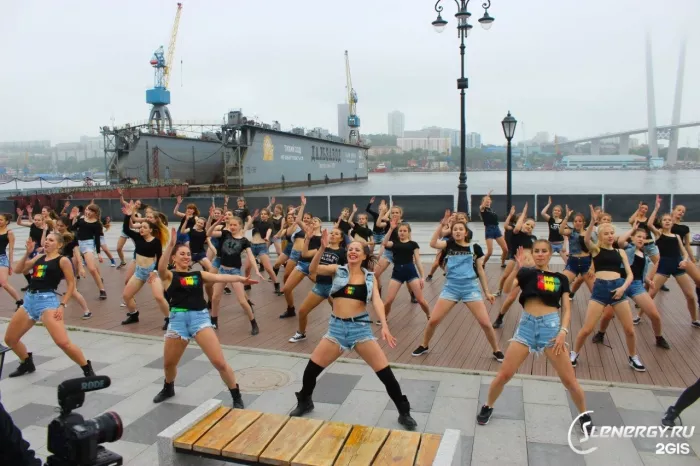 Школа танцев "Форма"