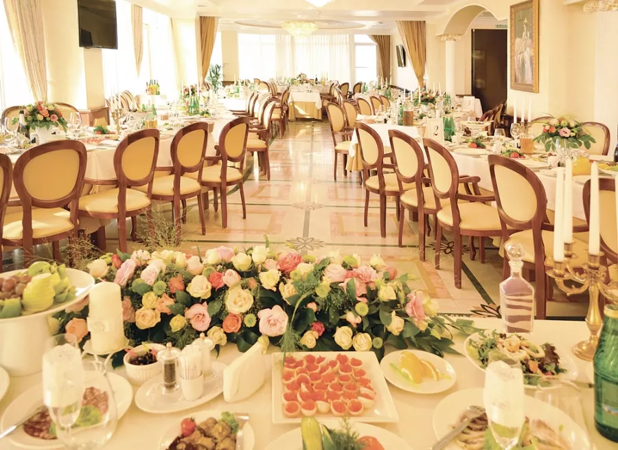 Rimar Hotel Krasnodar 5* в Краснодаре: Отель, Номера, Ресторан, Завтраки, СПА-центр, Фитнес-центр, Бассейн, Конференц-зал,