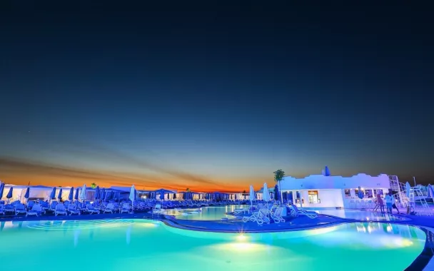 Загородный аквакомплекс "Santorini"