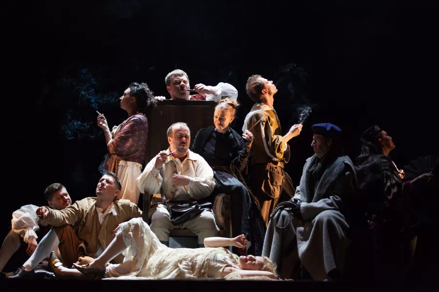 Драматический театр им. В.Ф. Комиссаржевской в Санкт-Петербурге: Литература, Шоу,