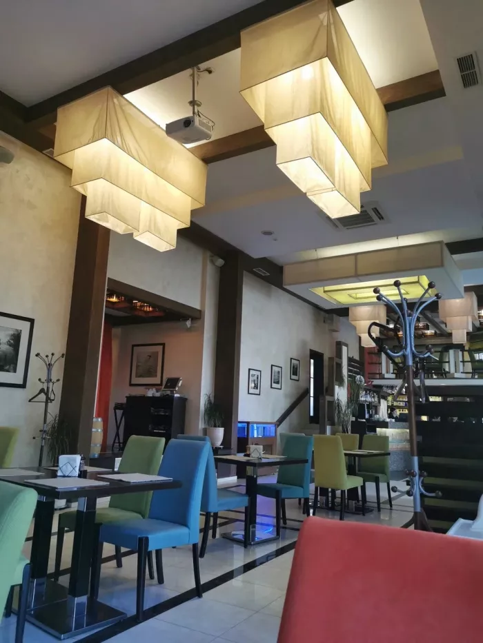 Кафе "Галерея".