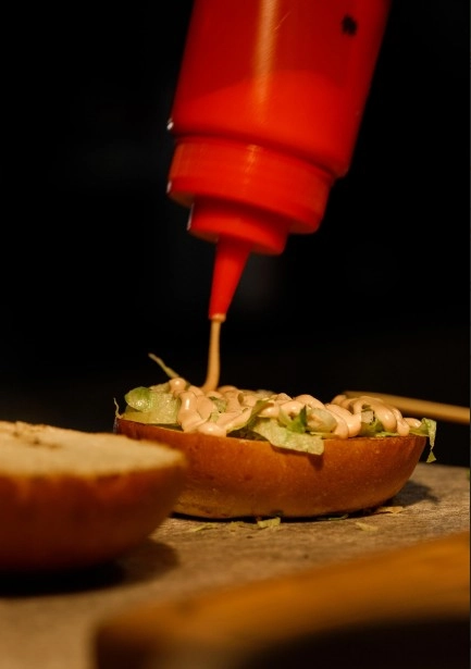 Бургерная Meat star в Москве: Кафе, На вынос, Шаурма, Наггетсы, Можно с собакой,