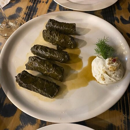 Ресторан армянской кухни Долмама в Ереване: долма, баранина, кавказские специи, семейный ужин, Армянская кухня,