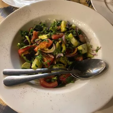 Ресторан армянской кухни "Долмама".