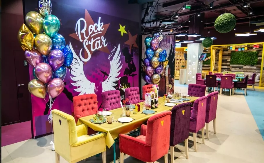 Семейный парк приключений KIDZROCK Cafe в Москве: Постное меню, Винная карта, Настольные игры, Европейская кухня, Детская комната, Русская кухня,
