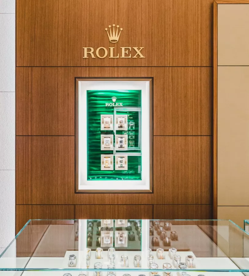 Торговая галерея Гранд Марина в Сочи: RobertoBravo, Brioni, Rolex, FREYWILLE, Ювилирные украшения , Часы, Одежда, Бутик , Аксессуары, Премиум,