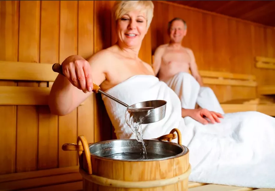 Русская банька в Владивостоке: Баня на дровах, Бассейн, Караоке, Aromatherapy, Lounge,