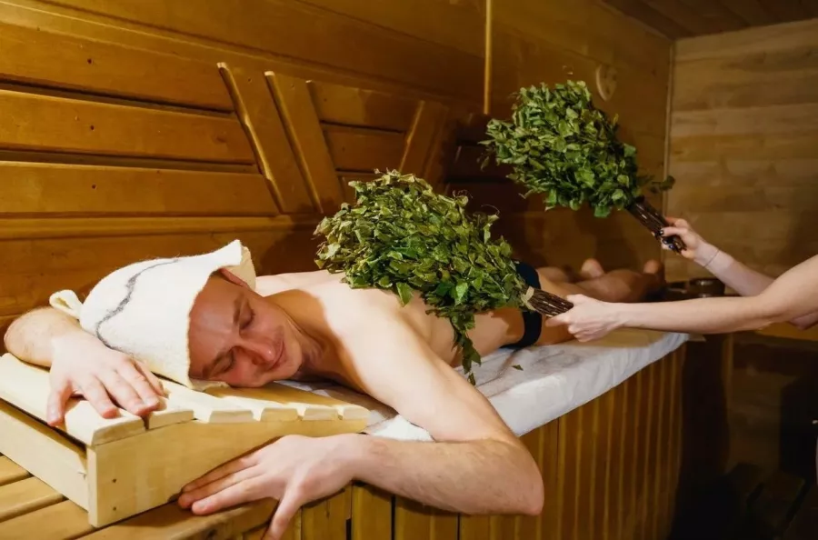 Сауна Вегас в Владивостоке: Баня на дровах, Камин, Общественная баня, Karaoke, Swimming pool,