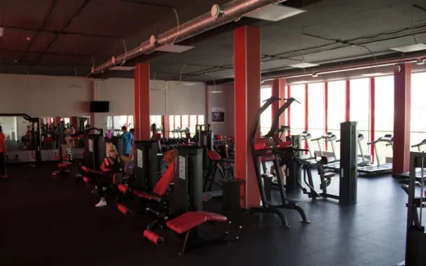 Фитнесс центр "Fit zone"