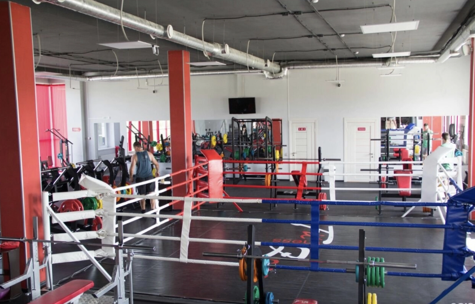 Фитнесс центр "Fit zone"