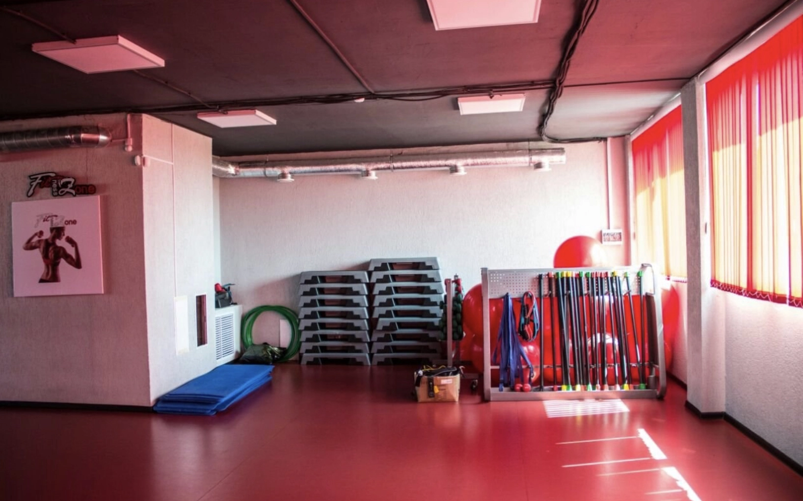 Фитнесс центр "Fit zone"