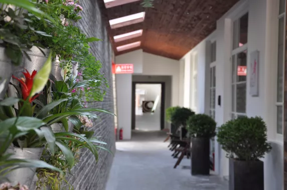 Языковая школа «Hutong School»