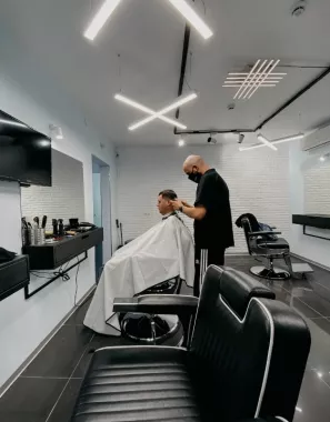 Барбершоп "VII studio" на ул. Усиевича.