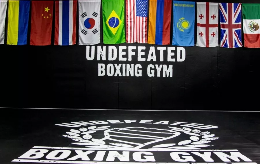 Клуб единоборств Undefeated Boxing Gym в Москве: Боевые искусства, Кроссфит, Персональный тренер, Бокс, Грэпплинг, Кикбоксинг,