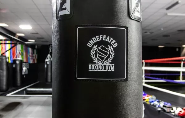 Клуб единоборств "Undefeated Boxing Gym".