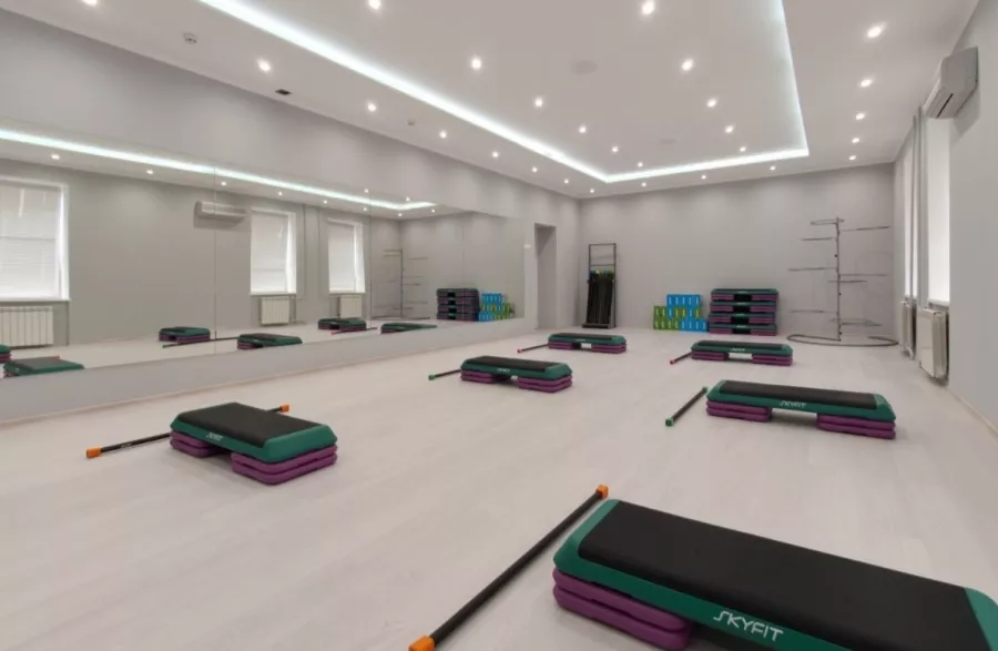 Фитнес-клуб Fitness time в Москве: Аэробика, Боевые искусства, Йога, Кроссфит, Пилатес, Стретчинг, Бассейн,
