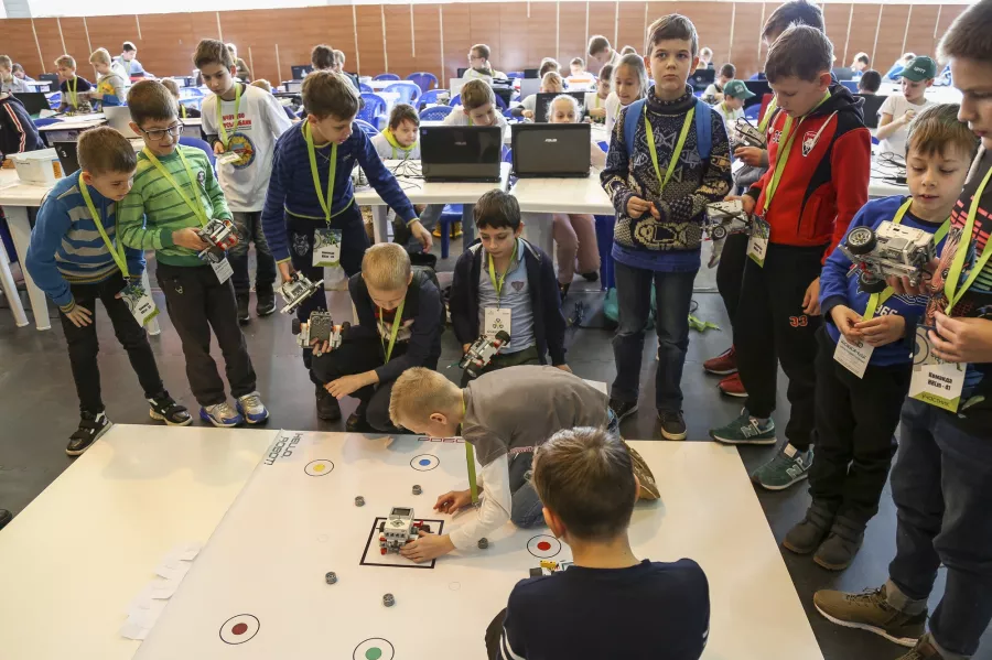 Центр робототехники ROBOKUB в Краснодаре: Дети, Роботы, Робототехника, Для души, Развлечение, Развитие, Творчество, Школа, Обучение,