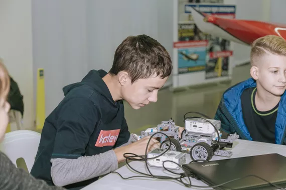 Центр робототехники "ROBOKUB"