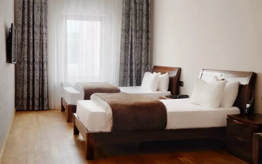 Гостиница 4* Времена года в Москве: Отель, Гостиница, Ресторан, Терраса,