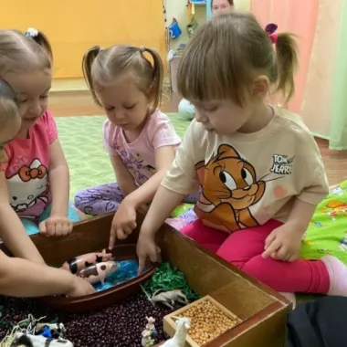 Детский центр "Умничка"
