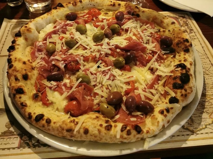 Trattoria Campania - Saporito d.o.o в Белграде: Пицца, Вкусно, Покушать,