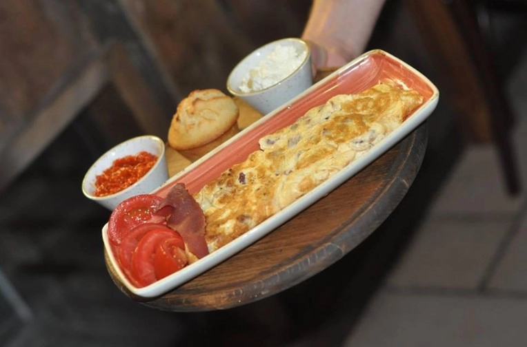 Mala Gostionica в Белграде: Вкусно, Ресторан, Еда,