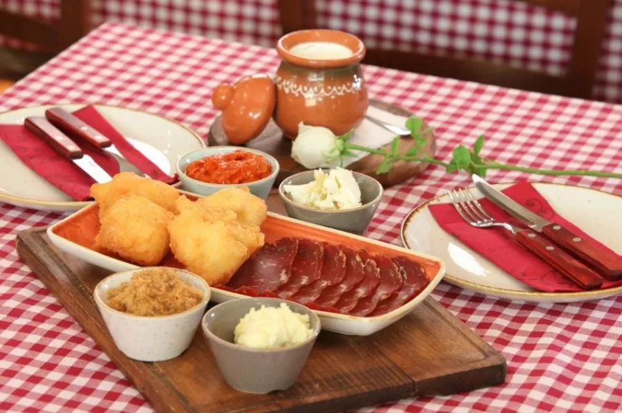 Mala Gostionica в Белграде: Вкусно, Ресторан, Еда,