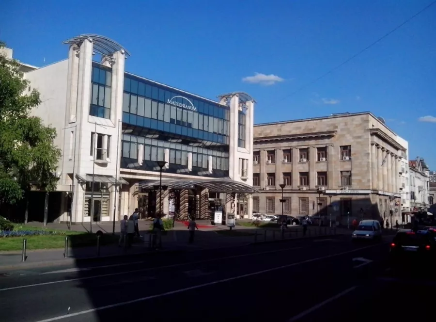 Madlenianum Opera and Theatre в Белграде: Театр, Опера, Чилим,