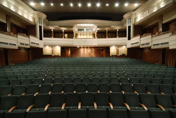 Madlenianum Opera and Theatre