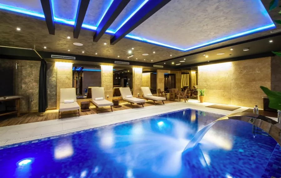 Amsterdam Hotel в Белграде: Отель, Путешествие, Чилим,