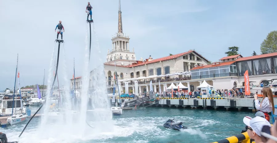 Яхт-клуб Sochi Grand Marina by Burevestnik Group в Сочи: Яхтинг, Яхт клуб, Зимняя стоянка , Сервис, Регата, Парусный спорт,