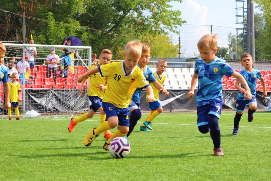 Детская школа футбола Юниор в Видном: Школа, Футбол, Соревнования, Мяч, Игры,