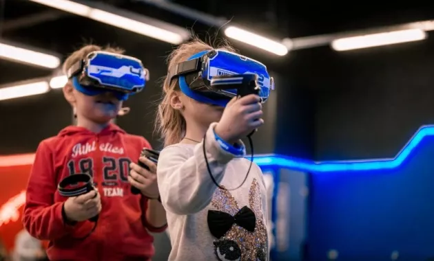 Парк виртуальной реальности "VR-клуб Warpoint".