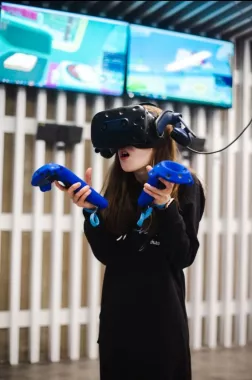 Парк виртуальной реальности "Mir Vr".