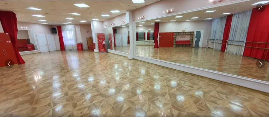 Студия танца Lorenz в Видном: Dance MIX, Спортивные Бальные танцы, Брейк-Данс, Растяжка, Ритмика, Скетчинг, Хип-хоп, Зумба, Хатха-Йога,